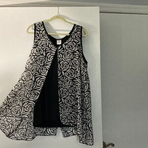 Slinky Brand Black and White Floral Top